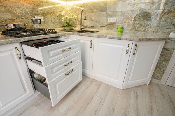 Kitchen Cabinets Refacing in Conroe