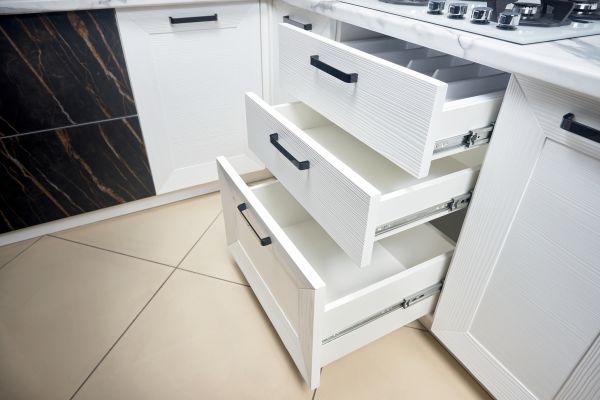 Kitchen Drawer Replacement in Conroe